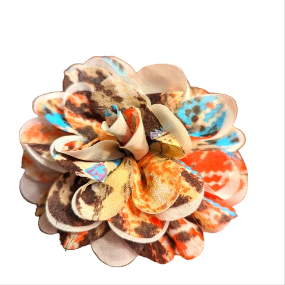 Multi Colored Flower Hair Clip Accessory/Pin - Picture 1 of 3